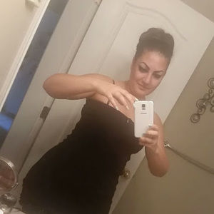 Meet your Posher, Pantea